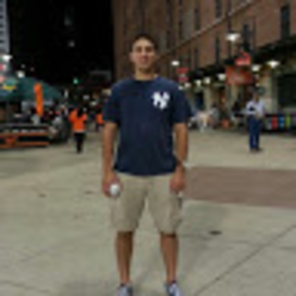 Meet your Posher, Alexander - Picture 1 of 1